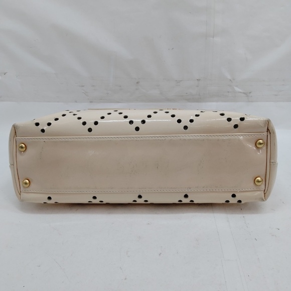 Chanel Tote Beige Patent leather - Picture 5 of 9